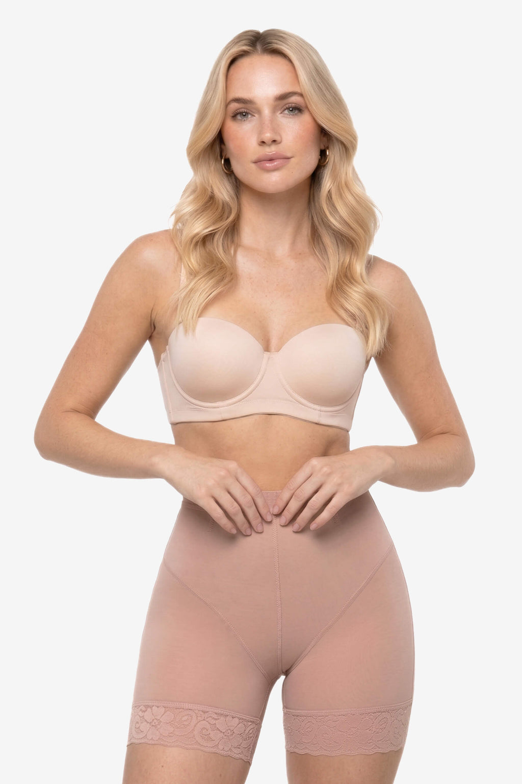 Short Levanta Cola con Varillas | IN0309